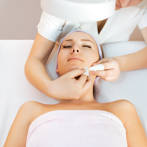 Microdermabrasion & Deep Pore Cleansing Facial - Laura's Beauty Touch, Spa Services in Rego Park, New York 11374