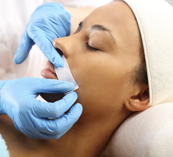 Lip wax or treading - Laura's Beauty Touch, Spa Services in Rego Park, New York 11374